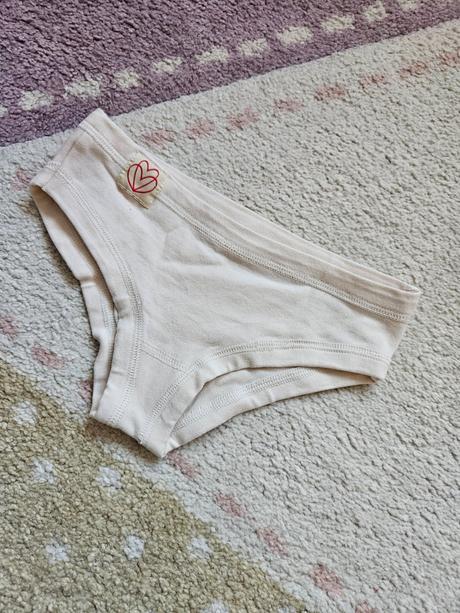 Dievcenske nohavicky laskovo, 104