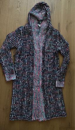 Sveter dlhy reserved, reserved,s