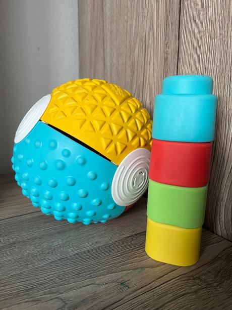 Clementoni vkladacia senzorická lopta, 