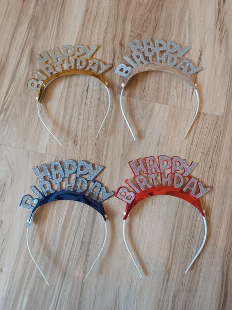 Narodeninové čelenky s nápisom happy birthday, 
