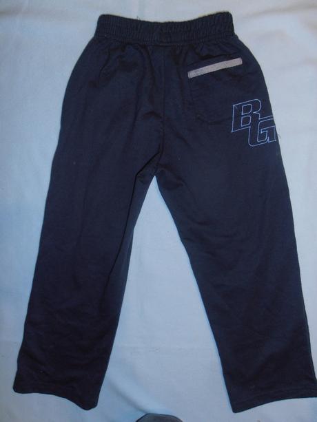 Chlapčenské tepláčky, 116