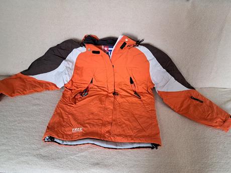 Zimná alebo lyžiarska bunda, 38