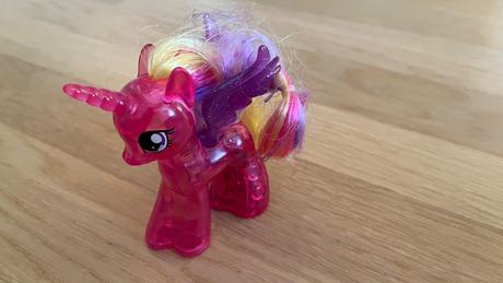 Svetielkujúci jednorožec, 