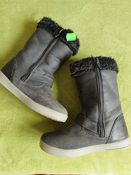 Dievčenské zimné čižmy lotto v. 30 a 31, 30
