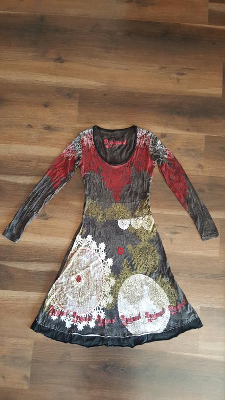 Šaty veľkosť xs, desigual,xs