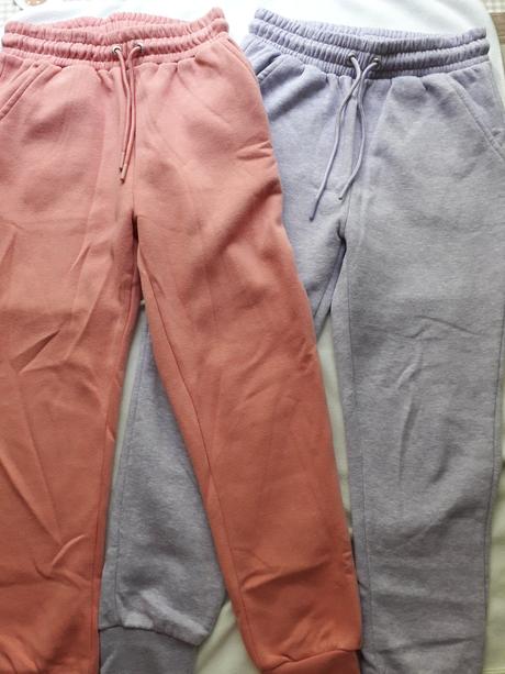 Tepláky, reserved,146