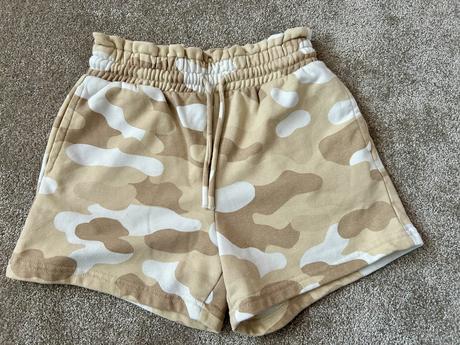 Maskacove šortky 134/140, lindex,134