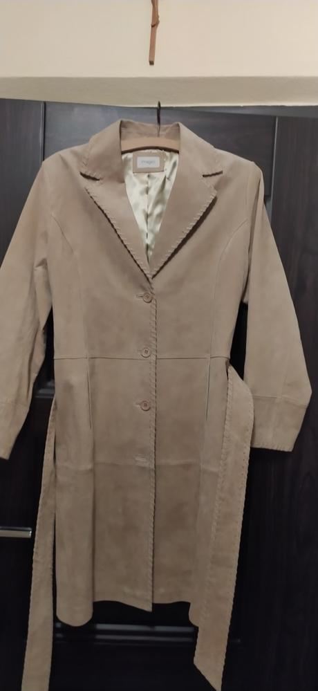 Kožený kabatik, 44