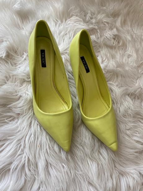 Lakované lodičky limetkovú farba, 40