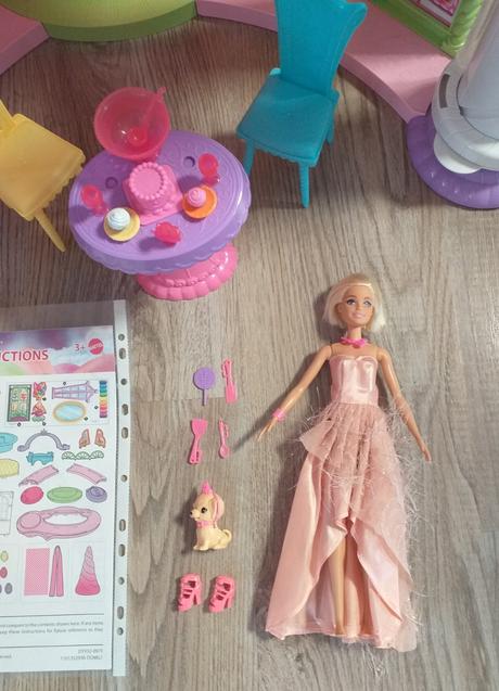 Barbie dreamtopia- zámok zo sladkého kráľovstva,