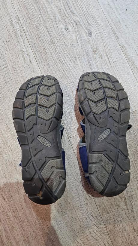 Predám sandále keen, keen,38