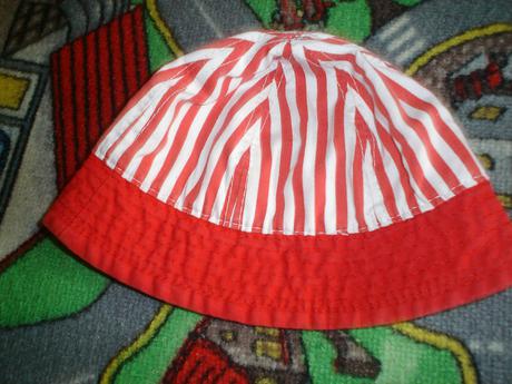 Klobúčik pre slečnu, 92