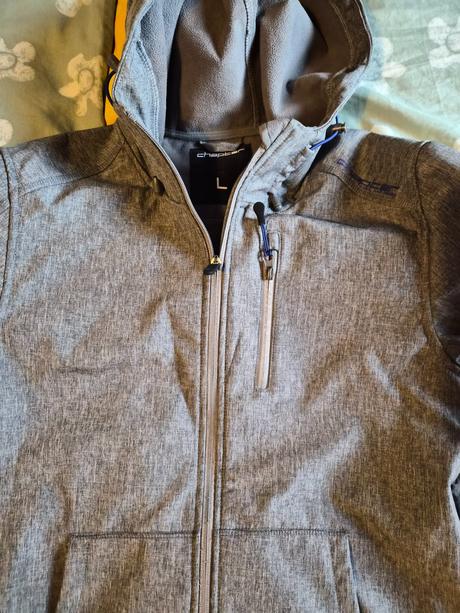Prechodna.bunda.s kapucnou v.m/l, chapter young,l