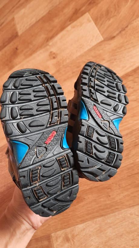 Zimne topanky, adidas,22