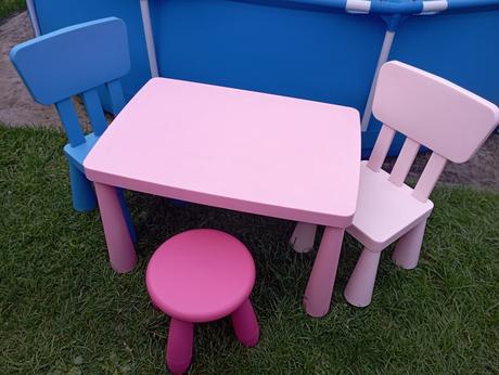 Mammut stôl so stoličkami, 