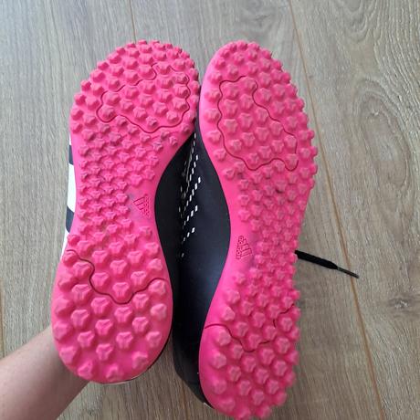 Turfy adidas na futbal, adidas,42