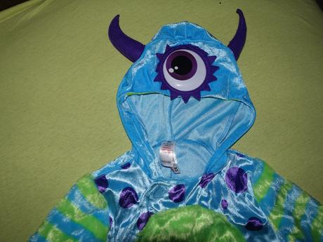 Kostym strasidielka od tu,