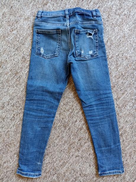 Chlapčenské rifle, zara,122