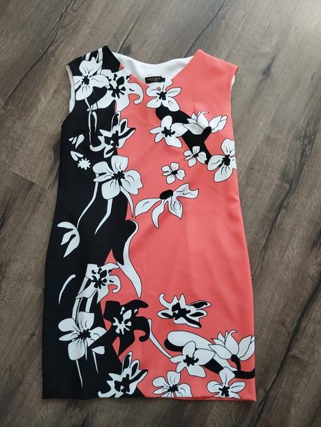 Kvietkované šaty 50, 50