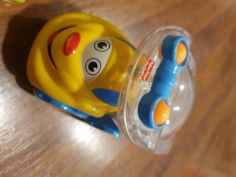 Prvé autíčka - fisher price - cena spolu,