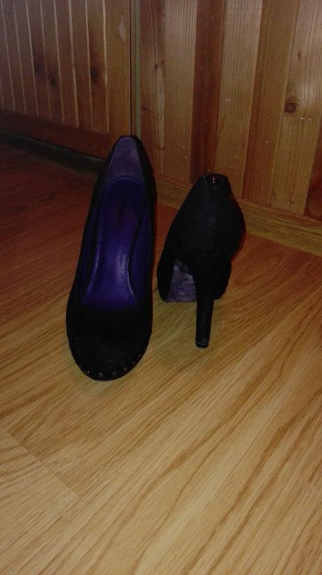 Lodicky, deichmann,37