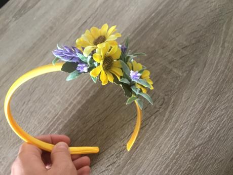 Čelenka žlté kvety, 