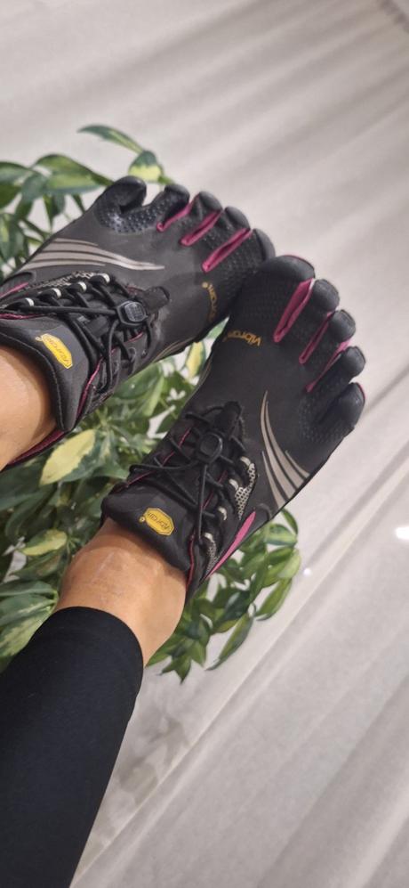 Vibram five fingers bezecke barefoot tenisky 40/41, 41