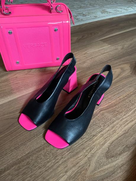 Kožené sandálky bombonella, 39