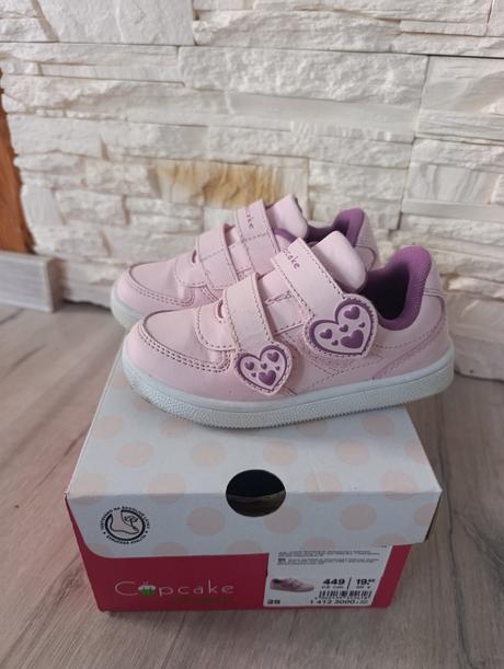 Krásne tenisky, cupcake,25