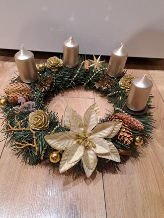 Adventný venček  zlatý, 