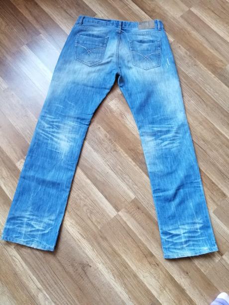 Pánske rifle, new yorker,34