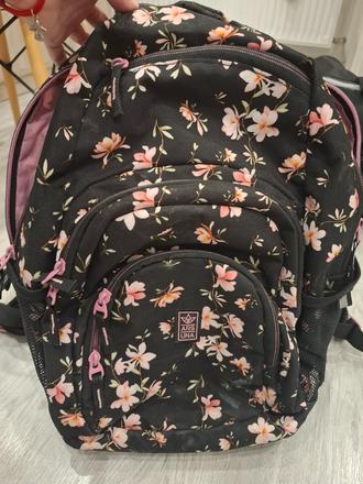 Batoh školský zn.ars una, 