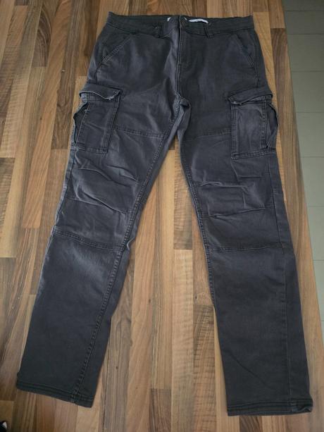 Reserved nohavice, reserved,m