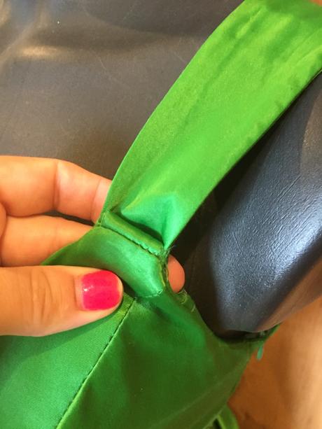 Retro saty v zelenej farbe, xs