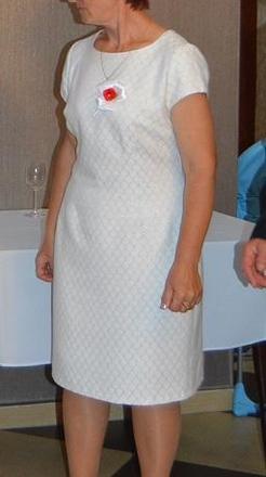 Elegantne saty puzdrove, 44