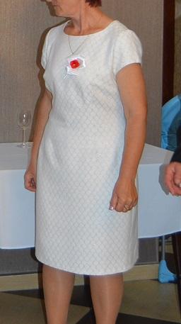 Elegantne saty puzdrove, 44