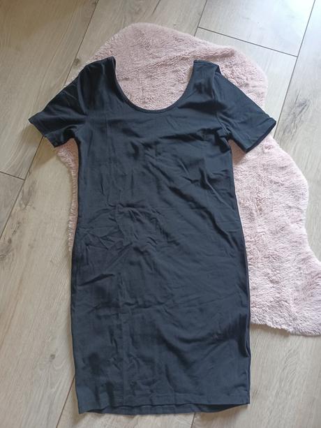 Čierne mini šaty, m