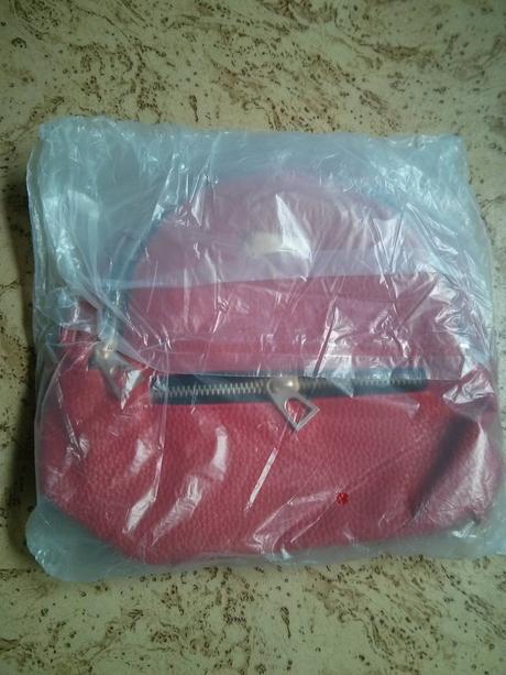 Ruksak červený menší, 