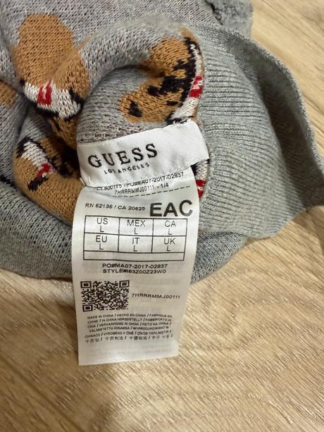 Čiapka guess, guess,56