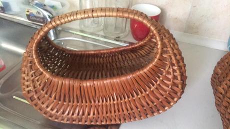 Retro prutený košík, 