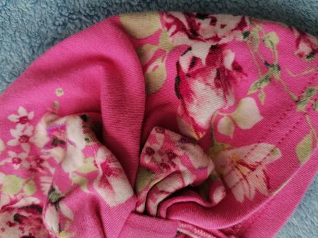 Kvietkovany turban, next,74