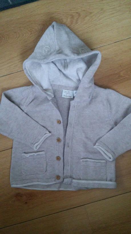 Svetrik s kapucnou, lupilu,68