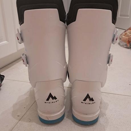 Lyže a lyziarky, 130-139 cm