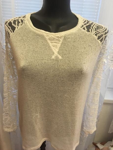 Čipkovaný biely top, veľkosť s/m, made in italy, zara,s