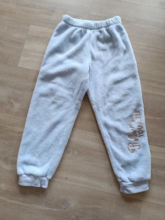 Frozen tepláky, lupilu,110