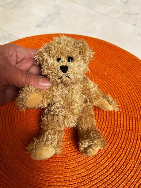 Strapatý huňatý macík, 