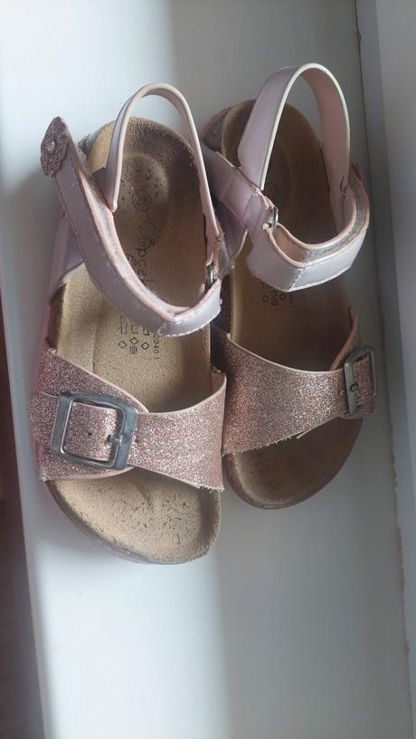 Sandále, cupcake,28