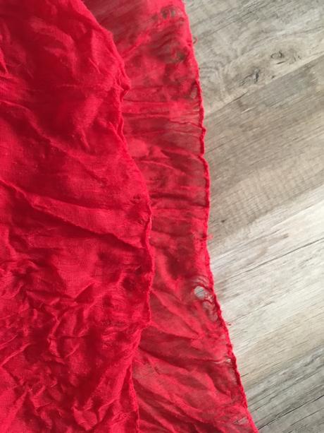 Dievčenská šatka, 158