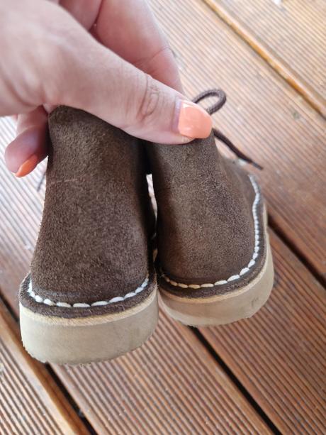 Topánočky pre chlapca, 27