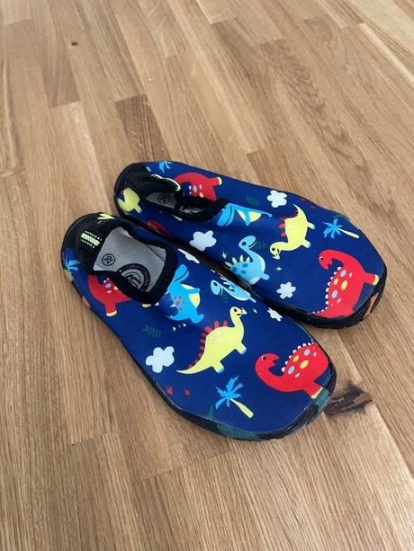 Topánky do vody, 29